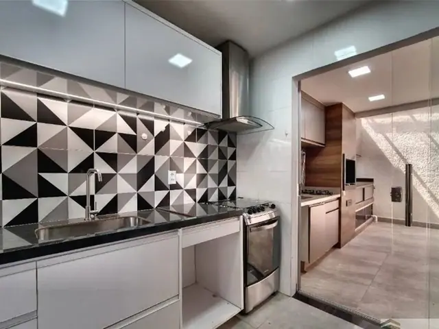 Casa em condomínio com 3 quartos — foto 3