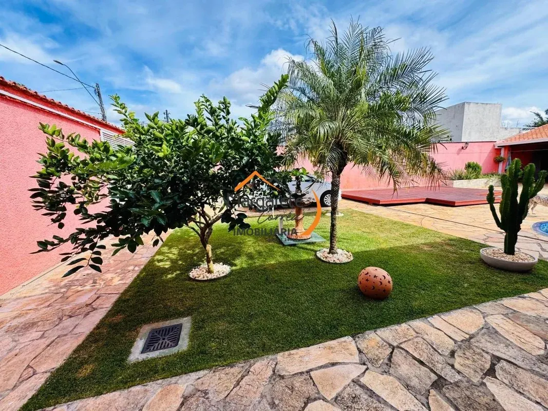 Casa em condomínio com 4 quartos — foto 1