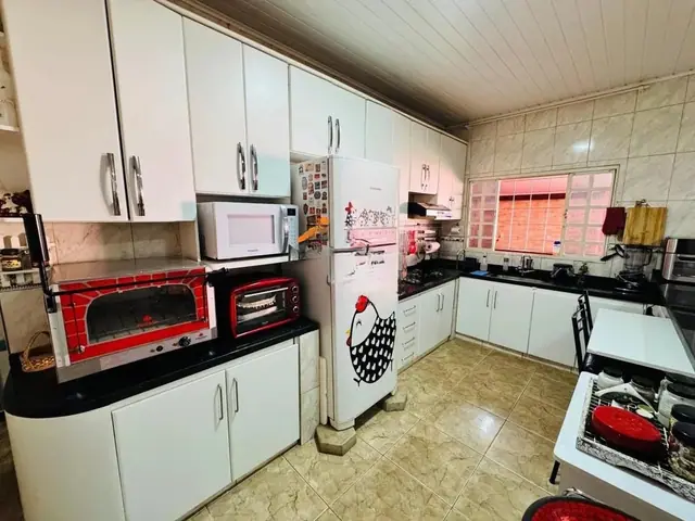 Casa em condomínio com 4 quartos — foto 4