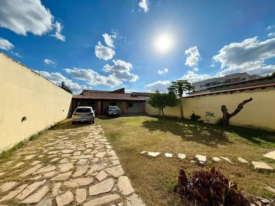 Casa em condomínio com 3 quartos — foto 1
