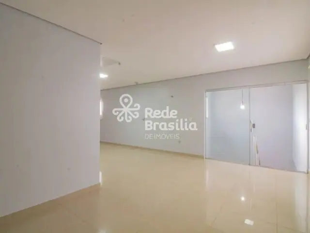 Casa em condomínio com 5 quartos — foto 3