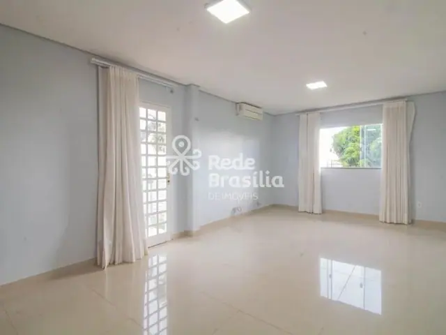 Casa em condomínio com 5 quartos — foto 4