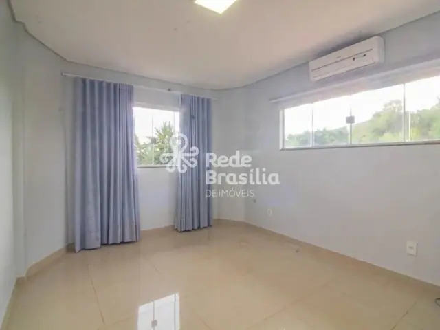 Casa em condomínio com 5 quartos — foto 6