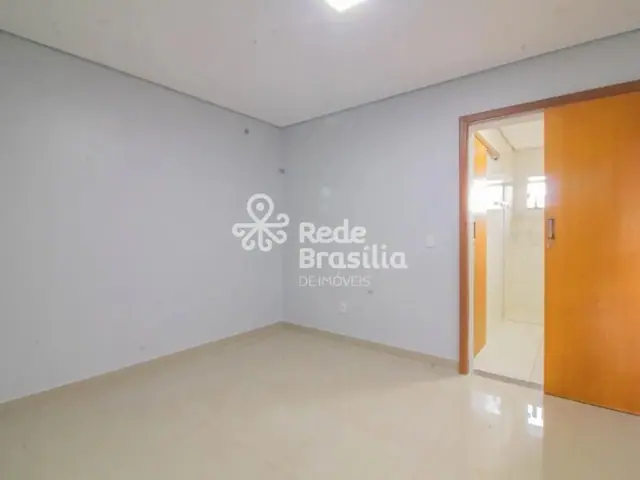 Casa em condomínio com 5 quartos — foto 10