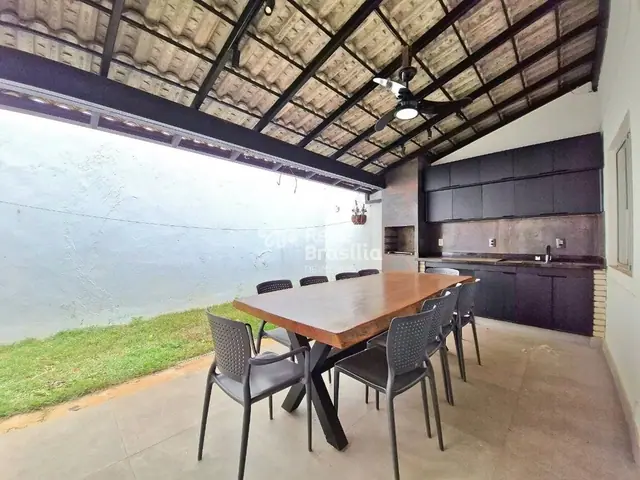 Casa em condomínio com 3 quartos — foto 2