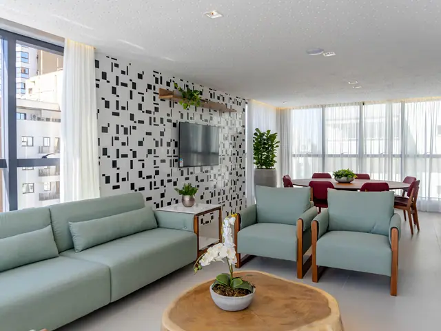 Apartamento com 2 quartos — foto 2