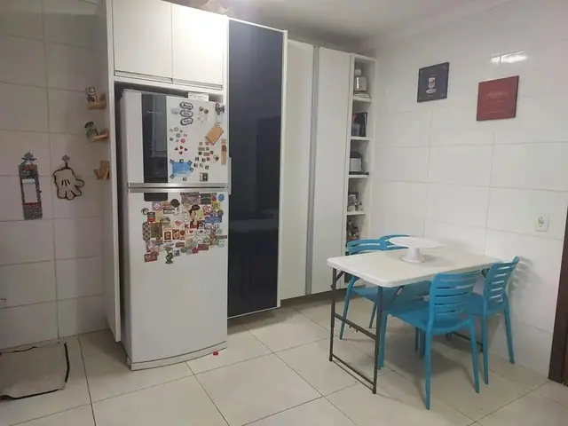 Casa em condomínio com 3 quartos — foto 2