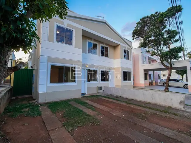 Casa em condomínio com 3 quartos — foto 2