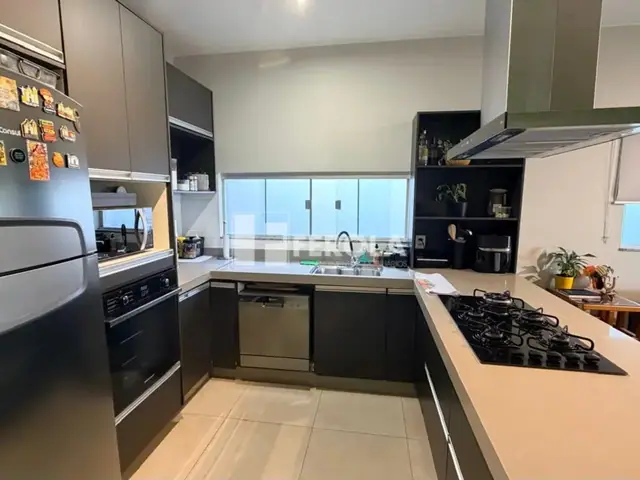Casa com 3 quartos — foto 5